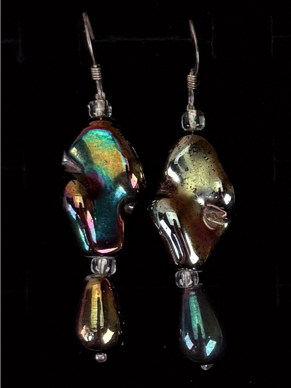 Interesting vintage Silvertone purpleish beaded drop angle earrings - Picture 6 of 7